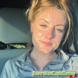 AnnLira, 19841211, Chicago, Illinois, United States AnnLira, 19841211, Chicago, Illinois, United States