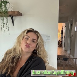 christina97, 19790404, The Settlement, Christmas Island, Australia