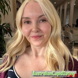 Richeal, 19850105, The Settlement, Christmas Island, Australia