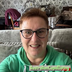 Maybelshakes, 19700226, Birdwood, South Australia, Australia Maybelshakes, 19700226, Birdwood, South Australia, Australia