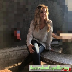 Olivia01, 19860116, Cadell, South Australia, Australia